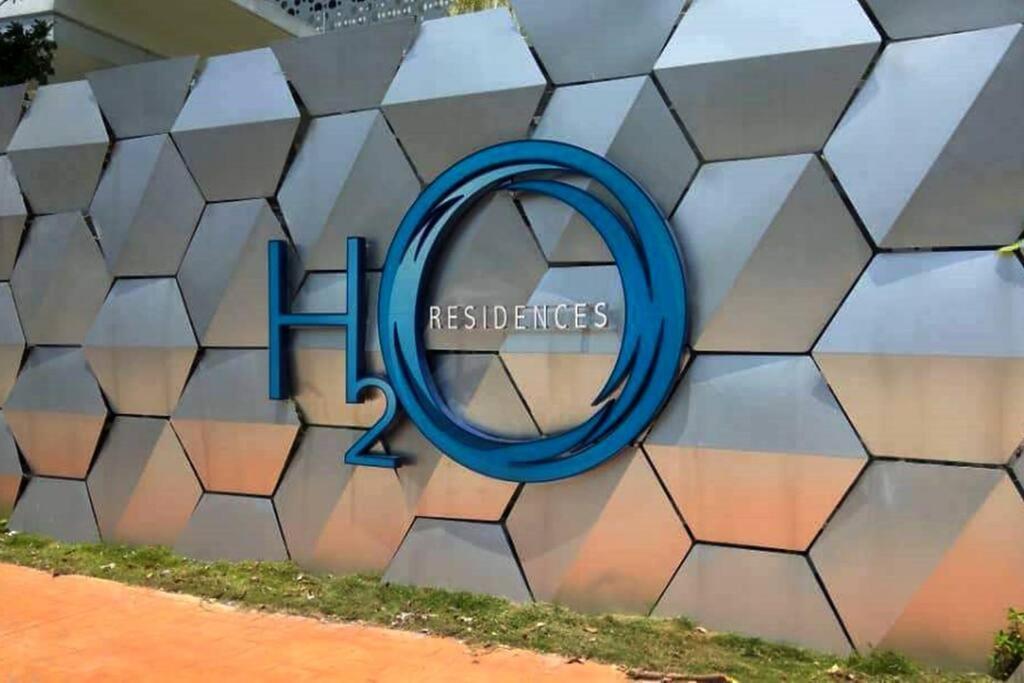 H2O Retreat Studio Home 5Min To Lrt By Premium Stay Petaling Jaya Exterior photo